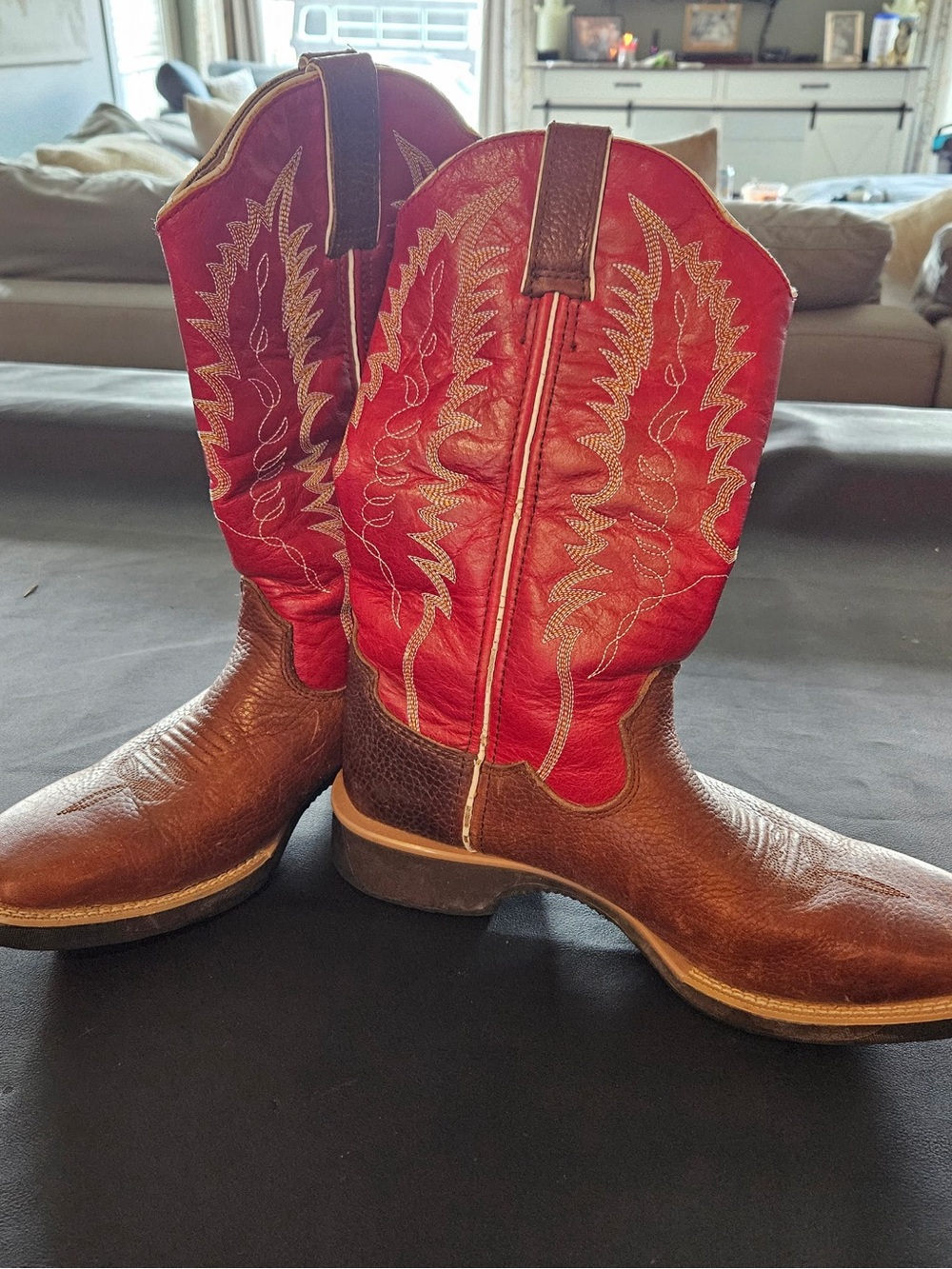 Cinch Brown Leather & Red Embroidered Western Cowboy Boots